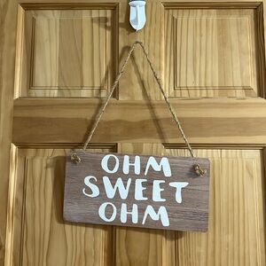 OHM PLAQUE